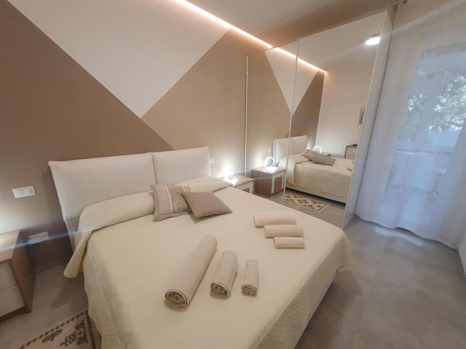 Ferienwohnung Lecci Al Mare San Vincenzo Exterior foto