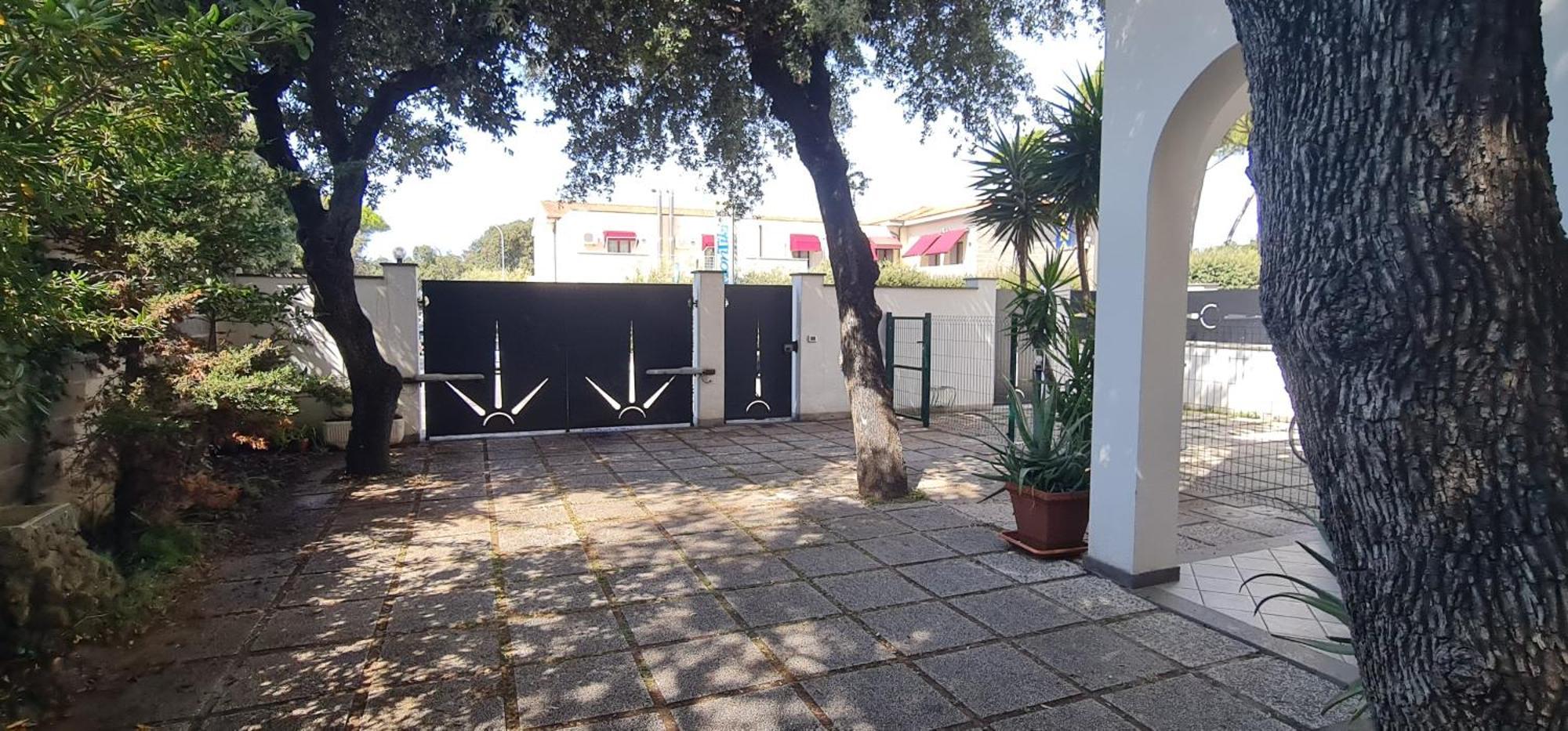 Ferienwohnung Lecci Al Mare San Vincenzo Exterior foto